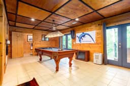 Blue Lizard Lodge