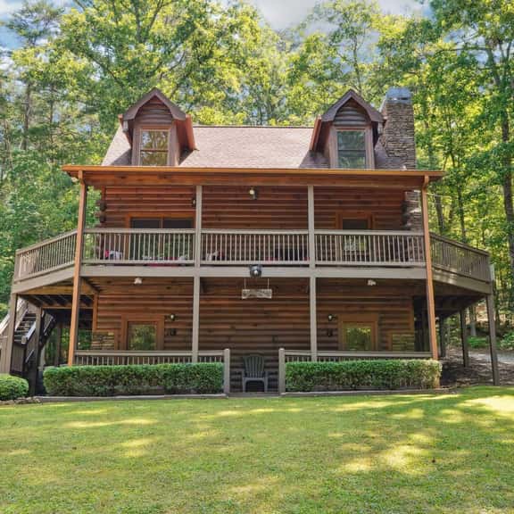 Bear Hollow Cabin - Image 1