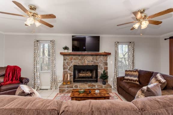 River Forest BNB - Image 2